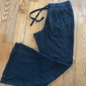 *Ultra Flirt Flare leg thin athletic pants